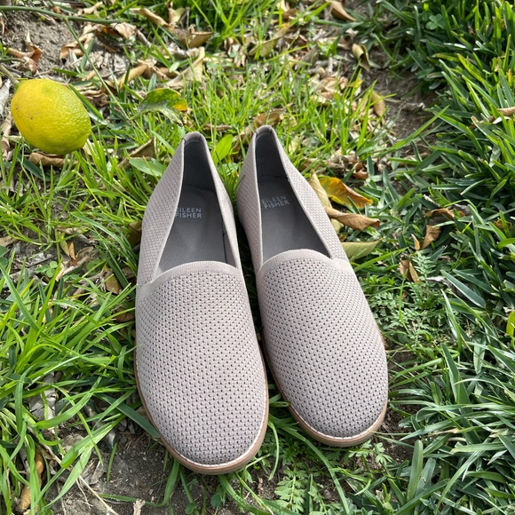 Eileen Fisher Demi Stretch Knit Flat Loafer Slip-On
TAUPE SIZE 10 new - Picture 7 of 10